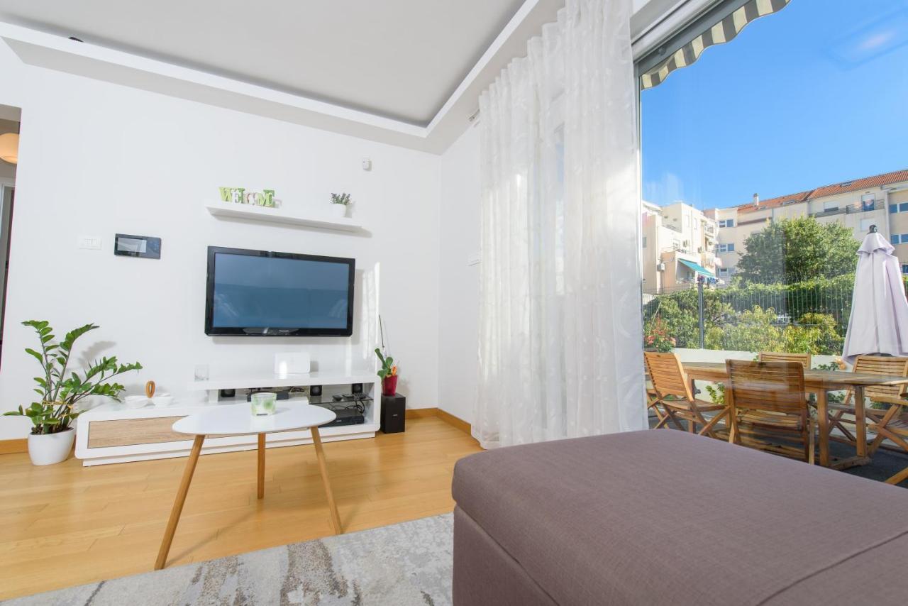 Apartment Nikolina Подстрана Экстерьер фото